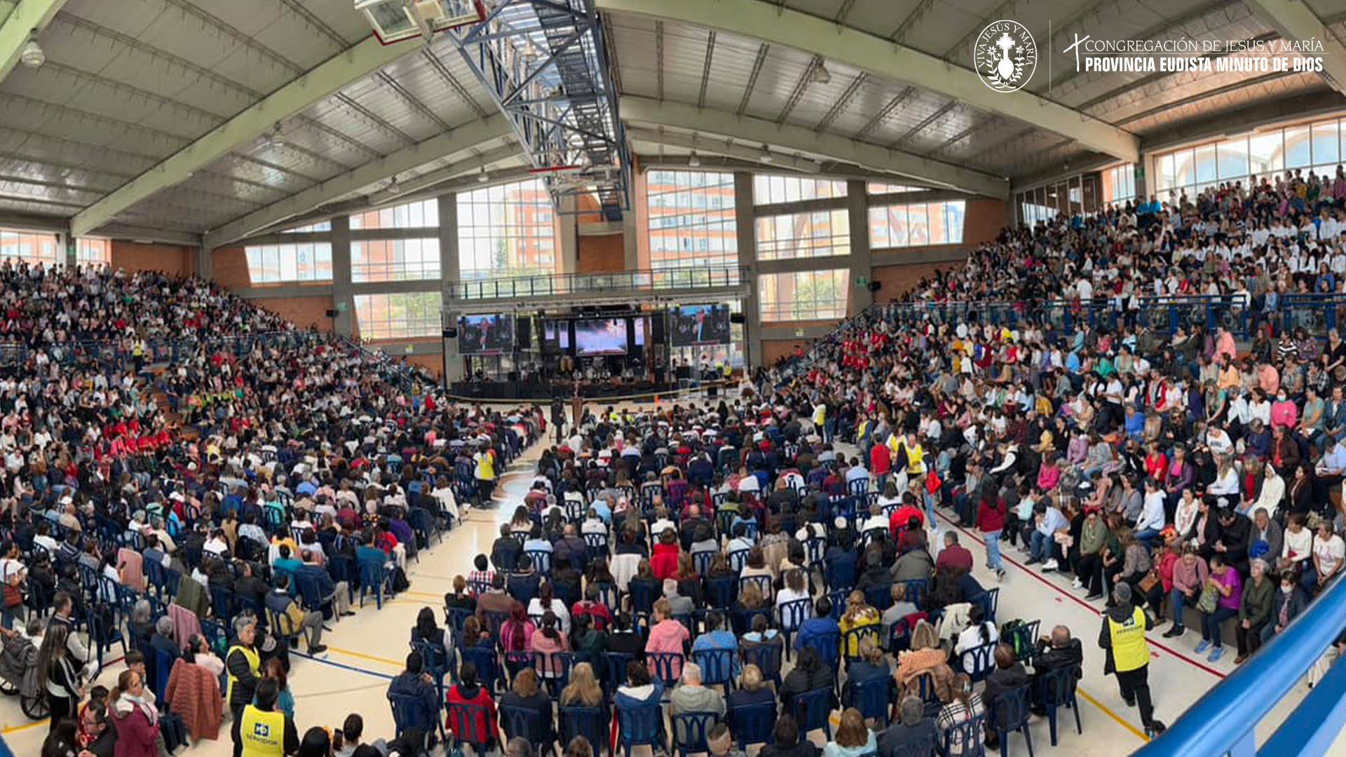 Bogotá vivió el tradicional gran encuentro preparatorio de Pentecostés 2024